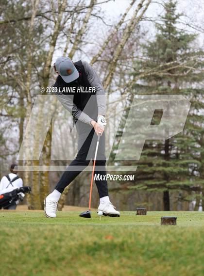 Thumbnail 2 in Bemidji Invitational photogallery.
