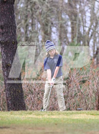 Thumbnail 3 in Bemidji Invitational photogallery.