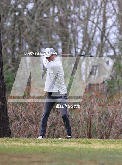 Thumbnail 3 in Bemidji Invitational photogallery.
