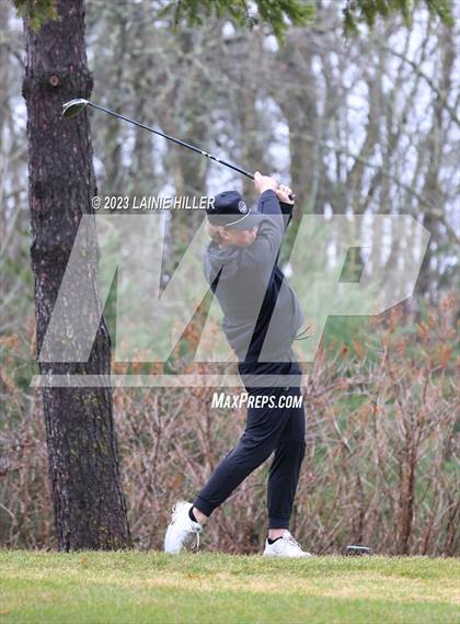 Thumbnail 2 in Bemidji Invitational photogallery.