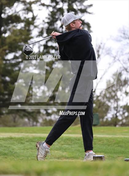 Thumbnail 2 in Bemidji Invitational photogallery.