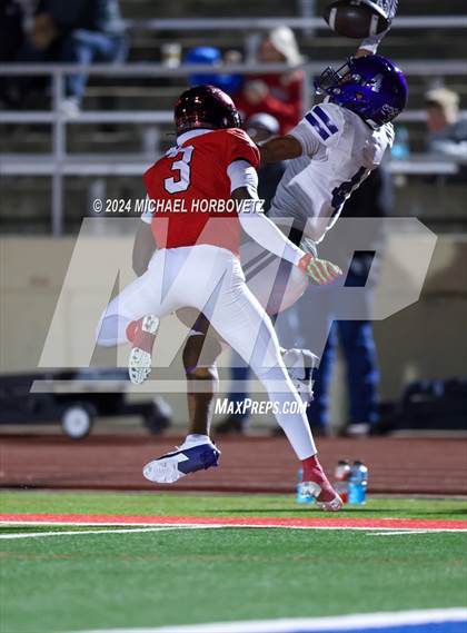 Thumbnail 2 in Colleyville Heritage @ Anna (UIL 5A D2 Football Bi-District) photogallery.