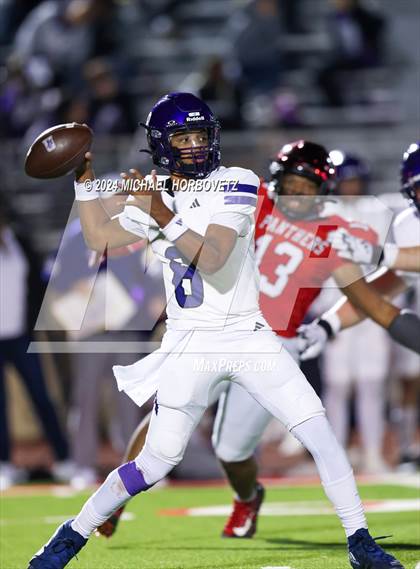 Thumbnail 2 in Colleyville Heritage @ Anna (UIL 5A D2 Football Bi-District) photogallery.