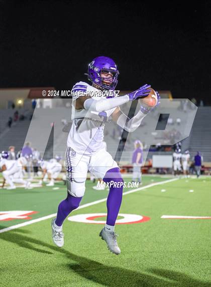 Thumbnail 3 in Colleyville Heritage @ Anna (UIL 5A D2 Football Bi-District) photogallery.