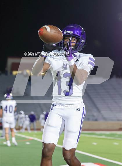Thumbnail 2 in Colleyville Heritage @ Anna (UIL 5A D2 Football Bi-District) photogallery.