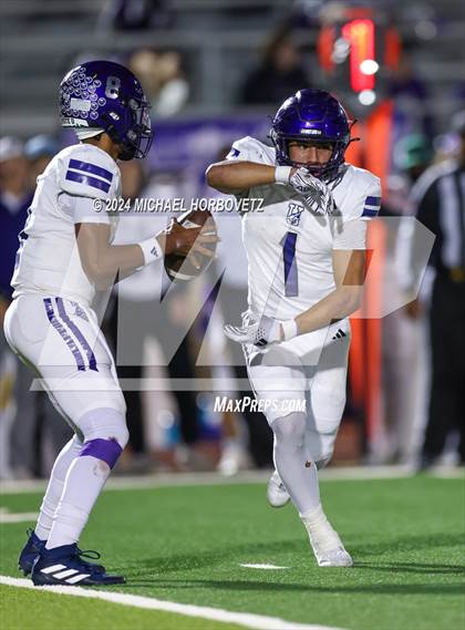 Thumbnail 1 in Colleyville Heritage @ Anna (UIL 5A D2 Football Bi-District) photogallery.