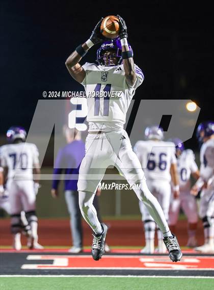 Thumbnail 3 in Colleyville Heritage @ Anna (UIL 5A D2 Football Bi-District) photogallery.