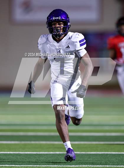 Thumbnail 3 in Colleyville Heritage @ Anna (UIL 5A D2 Football Bi-District) photogallery.