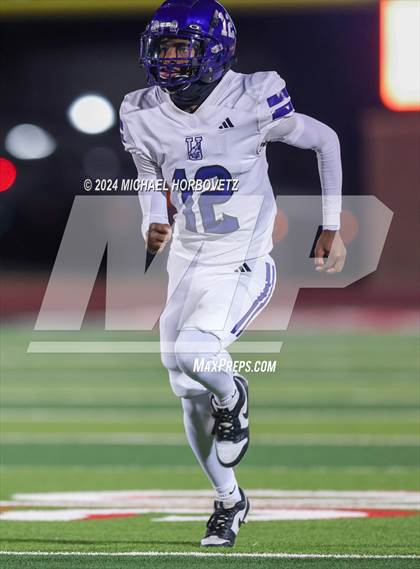 Thumbnail 3 in Colleyville Heritage @ Anna (UIL 5A D2 Football Bi-District) photogallery.