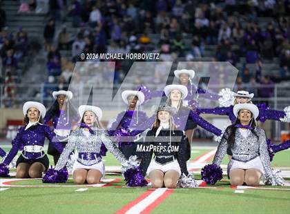 Thumbnail 2 in Colleyville Heritage @ Anna (UIL 5A D2 Football Bi-District) photogallery.