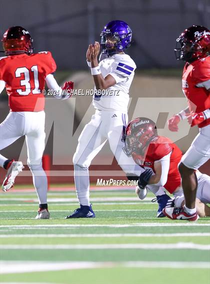 Thumbnail 1 in Colleyville Heritage @ Anna (UIL 5A D2 Football Bi-District) photogallery.