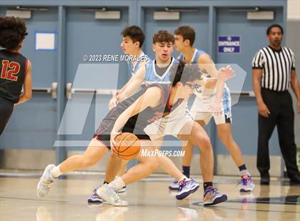 Thumbnail 2 in Arcadia vs Crescenta Valley photogallery.
