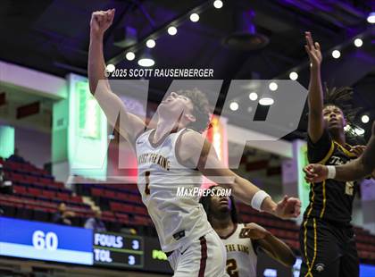 Thumbnail 2 in Eagle Academy @ Christ the King photogallery.