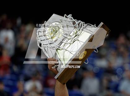 Thumbnail 2 in Martinsville vs. Lipan (UIL Basketball 2A D2 Final) photogallery.