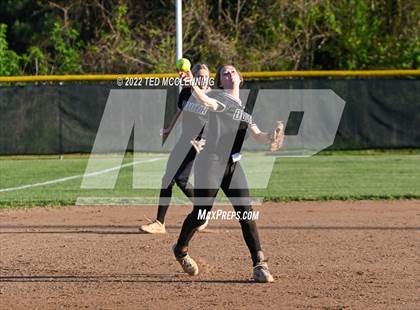 Thumbnail 2 in Dover vs Atkins (3A District second round) photogallery.