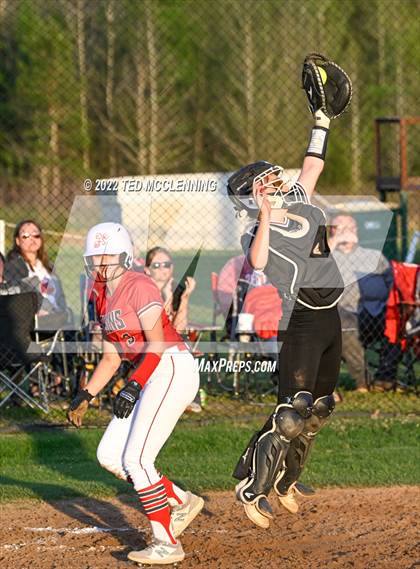 Thumbnail 1 in Dover vs Atkins (3A District second round) photogallery.