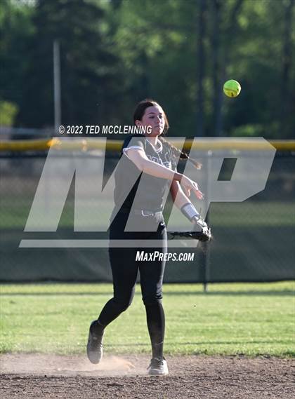Thumbnail 2 in Dover vs Atkins (3A District second round) photogallery.