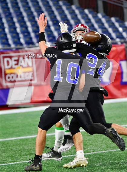 Thumbnail 1 in Carver vs. West Boylston/Tahanto (MIAA D8 Final) photogallery.
