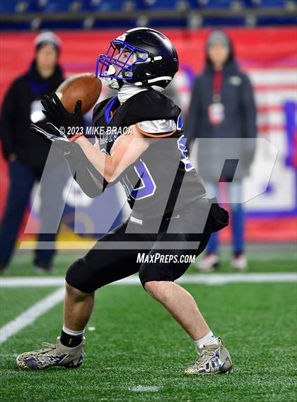 Thumbnail 1 in Carver vs. West Boylston/Tahanto (MIAA D8 Final) photogallery.