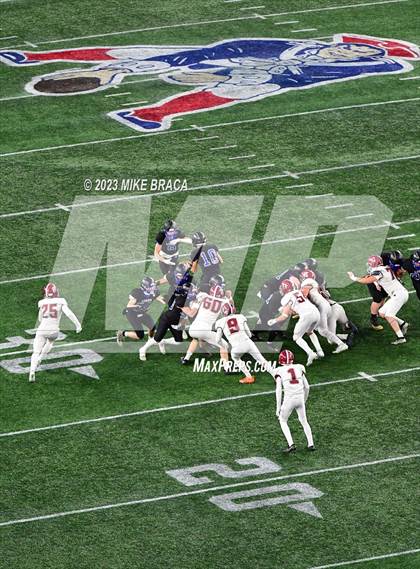 Thumbnail 3 in Carver vs. West Boylston/Tahanto (MIAA D8 Final) photogallery.