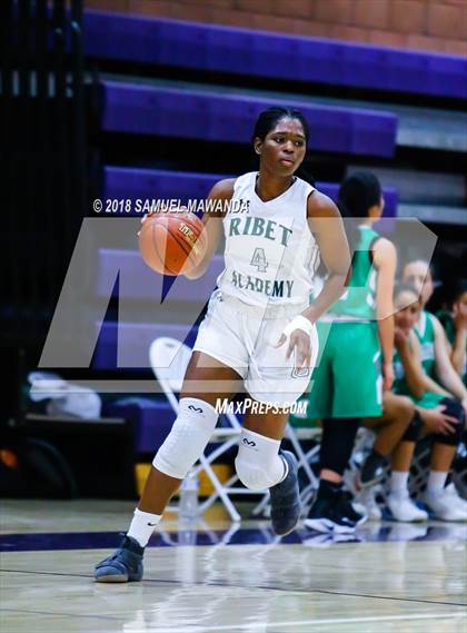 Thumbnail 3 in Ribet Academy vs Eagle Rock photogallery.