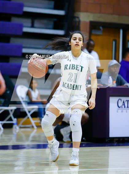 Thumbnail 1 in Ribet Academy vs Eagle Rock photogallery.