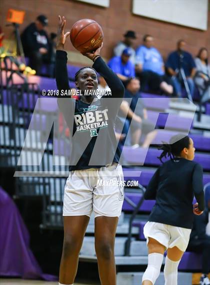 Thumbnail 3 in Ribet Academy vs Eagle Rock photogallery.