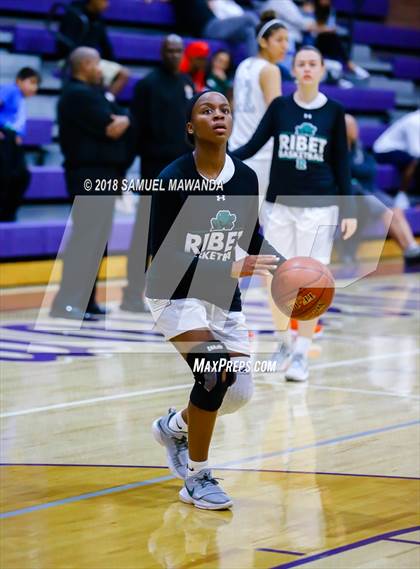 Thumbnail 2 in Ribet Academy vs Eagle Rock photogallery.