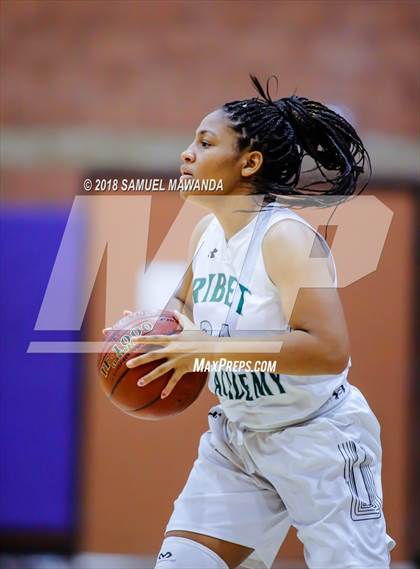 Thumbnail 2 in Ribet Academy vs Eagle Rock photogallery.