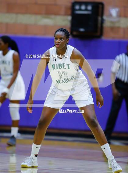 Thumbnail 3 in Ribet Academy vs Eagle Rock photogallery.