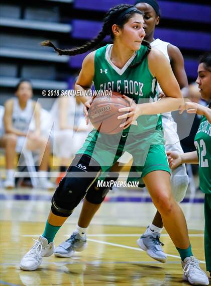 Thumbnail 2 in Ribet Academy vs Eagle Rock photogallery.
