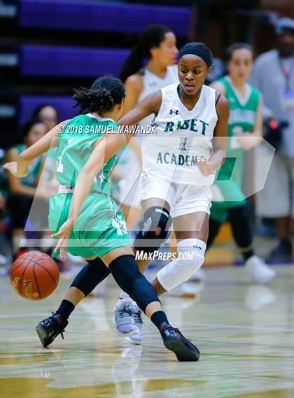Thumbnail 2 in Ribet Academy vs Eagle Rock photogallery.