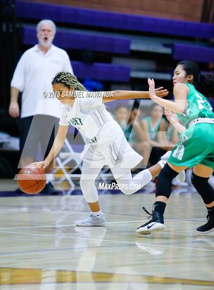 Thumbnail 2 in Ribet Academy vs Eagle Rock photogallery.