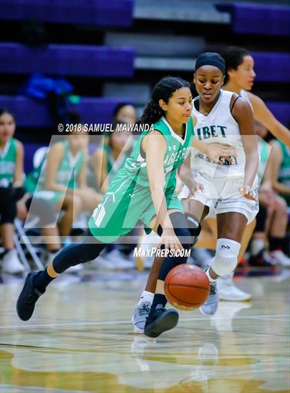 Thumbnail 1 in Ribet Academy vs Eagle Rock photogallery.