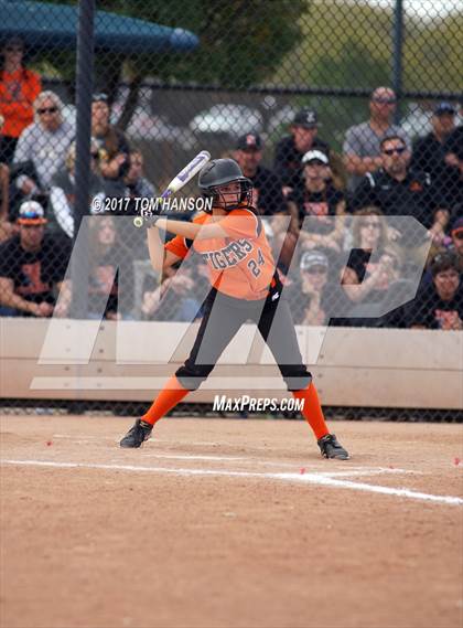 Thumbnail 2 in Erie vs Pueblo Central (CHSAA 4A Quarterfinal) photogallery.