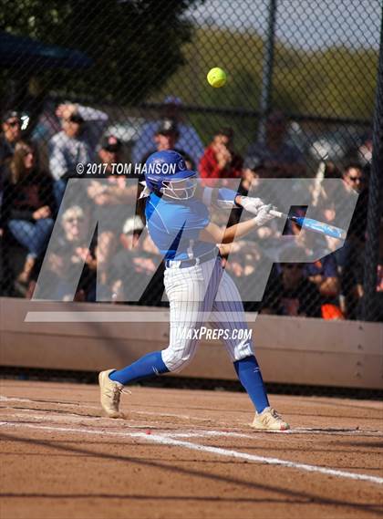 Thumbnail 3 in Erie vs Pueblo Central (CHSAA 4A Quarterfinal) photogallery.