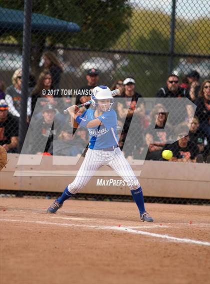 Thumbnail 1 in Erie vs Pueblo Central (CHSAA 4A Quarterfinal) photogallery.