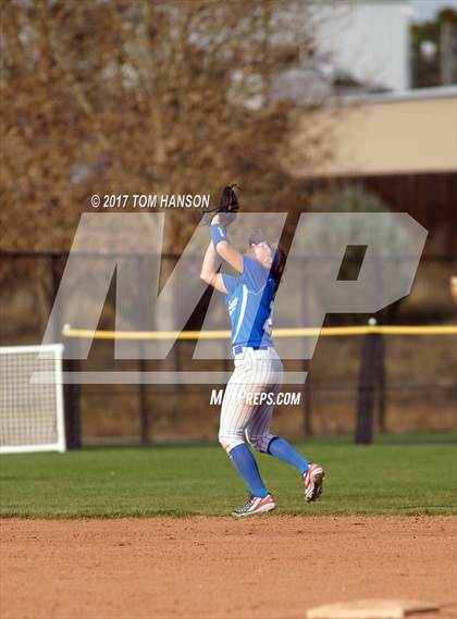 Thumbnail 2 in Erie vs Pueblo Central (CHSAA 4A Quarterfinal) photogallery.