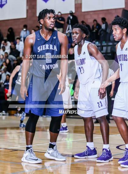Thumbnail 3 in Sierra Canyon vs. Cathedral photogallery.