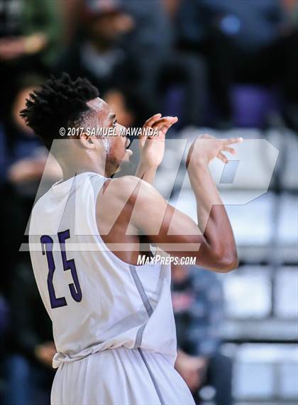 Thumbnail 3 in Sierra Canyon vs. Cathedral photogallery.