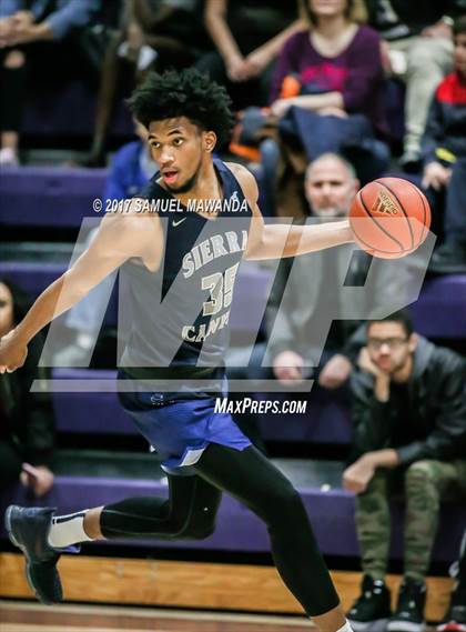 Thumbnail 2 in Sierra Canyon vs. Cathedral photogallery.