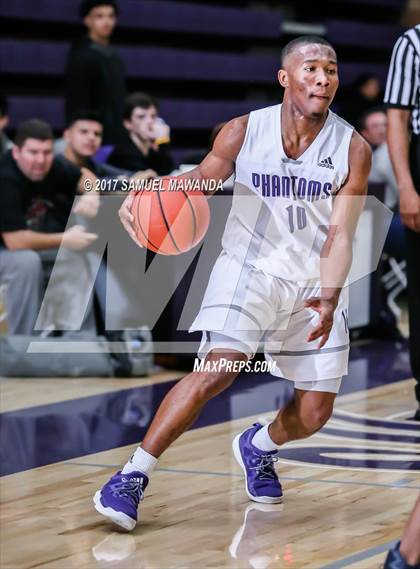 Thumbnail 3 in Sierra Canyon vs. Cathedral photogallery.