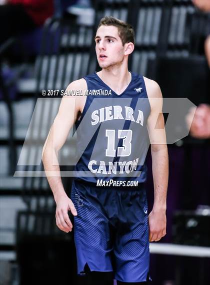 Thumbnail 3 in Sierra Canyon vs. Cathedral photogallery.