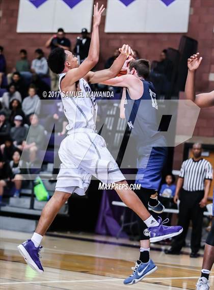 Thumbnail 3 in Sierra Canyon vs. Cathedral photogallery.