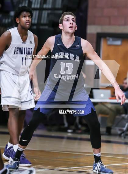 Thumbnail 2 in Sierra Canyon vs. Cathedral photogallery.