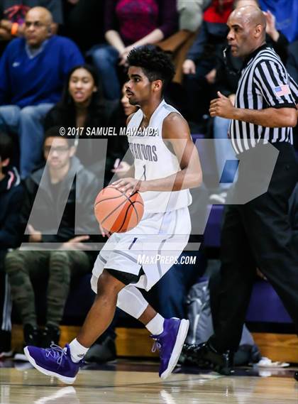 Thumbnail 2 in Sierra Canyon vs. Cathedral photogallery.