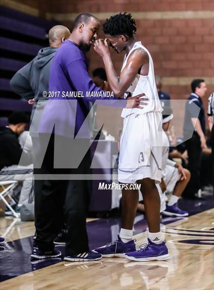 Thumbnail 3 in Sierra Canyon vs. Cathedral photogallery.