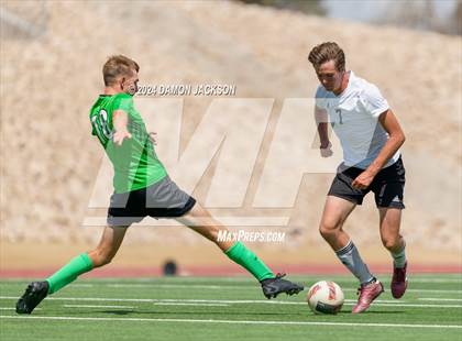 Thumbnail 2 in Spring Creek vs Virgin Valley (JV Team Bulldog Invitational) photogallery.