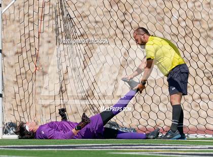 Thumbnail 2 in Spring Creek vs Virgin Valley (JV Team Bulldog Invitational) photogallery.