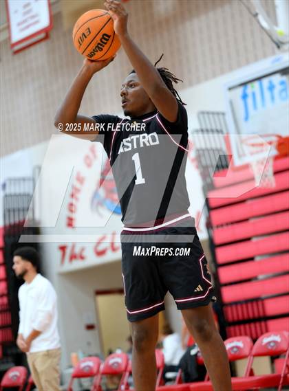 Thumbnail 3 in Astronaut @ Seabreeze photogallery.